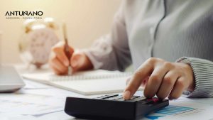 Gestoría laboral para pymes: ventajas de externalizar tus nóminas y contratos